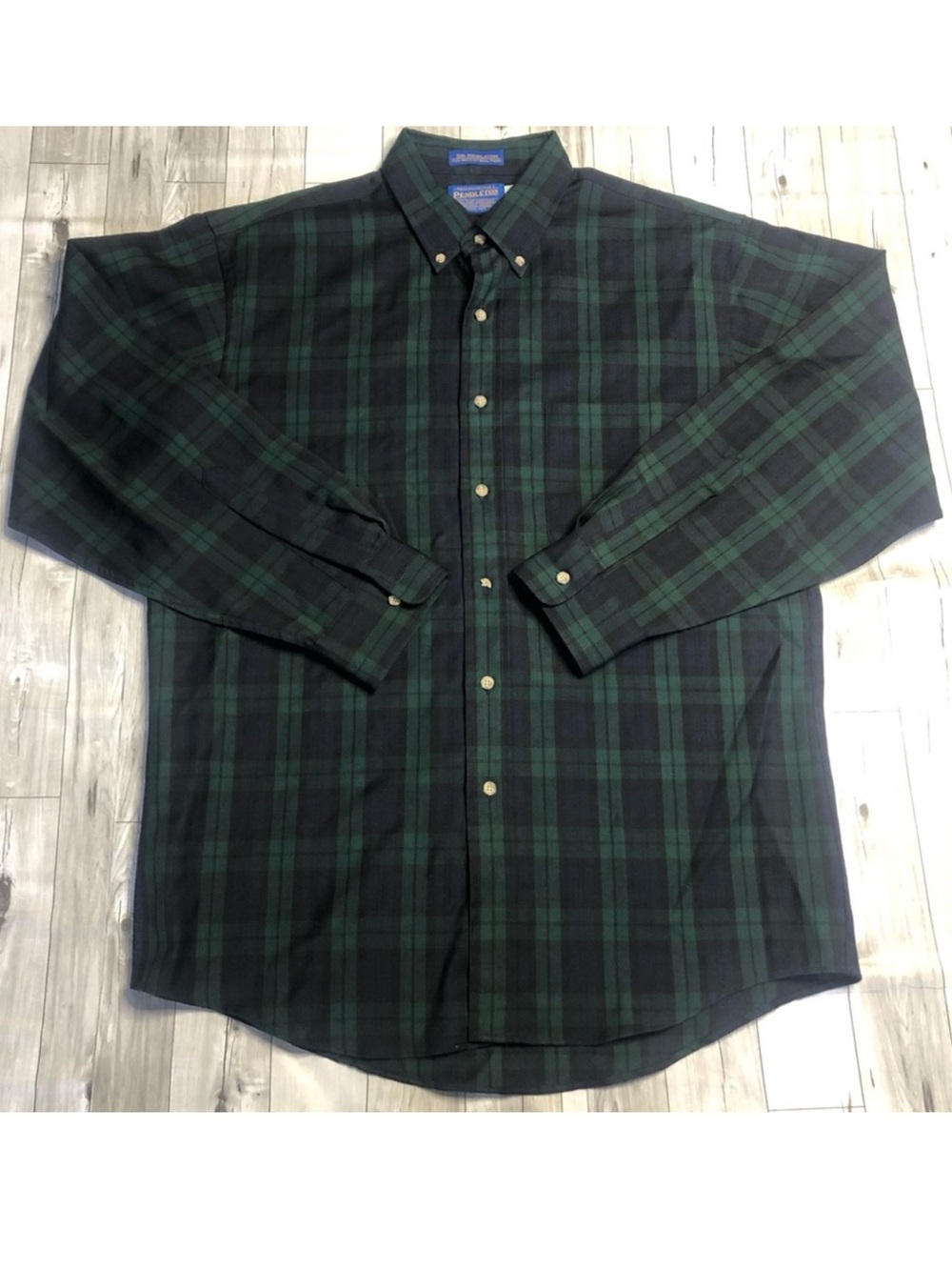 Pendleton Men’s Large 100 Percent Pure Virgin Wool Checker Plaid Button Up Shirt